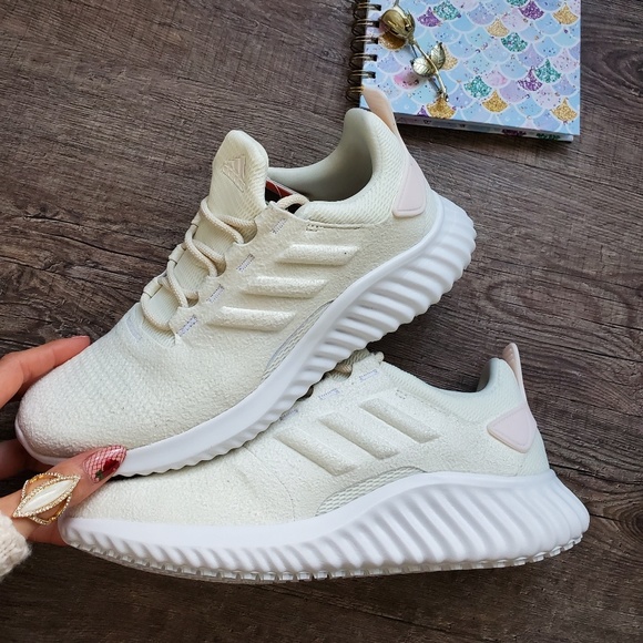 NEW adidas Alphabounce CR - Picture 4 of 6